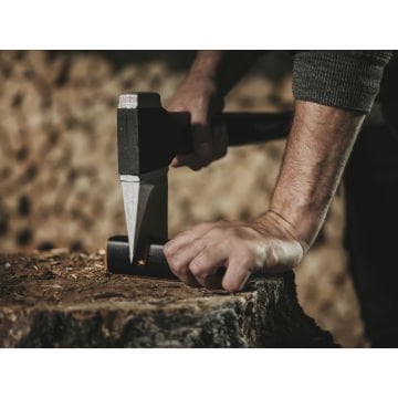 Fiskars 1020183 X7 Parçalama Baltası XS + XSharp Bileme Aparatı