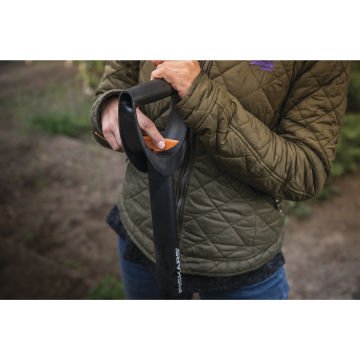 Fiskars 1066732 SmartFit Teleskopik Sivri Uçlu Bahçe Küreği