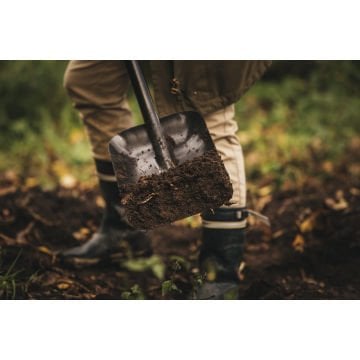 Fiskars 1003457 Solid Düz Uçlu Çok Amaçlı Kürek