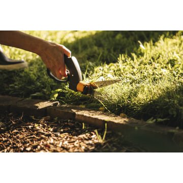 Fiskars 1000589 GS42 Servo-System Çim Makası