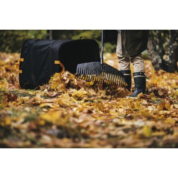 Fiskars 1003465 Solid Çim ve Yaprak Tırmığı L