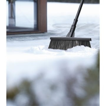 Fiskars 1025921 Solid Çok Amaçlı Avlu Süpürgesi M