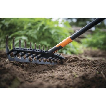 Fiskars 1000643 QuikFit Evrensel Tırmık