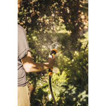 Fiskars 1023665 Çoklu Sulama Tabancası