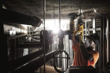 Dewalt DCH133M1 Akülü Kırıcı Delici Pnömatik Matkap 18V 4.0Ah