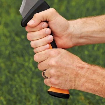 Fiskars 1051236 CL-581 Pala (Kılıflı)