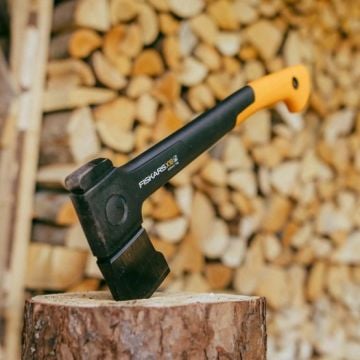 Fiskars 1069103 X18 Parçalama Baltası S