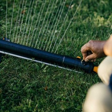Fiskars 1070831 Solid Salınımlı Fıskiye S-L