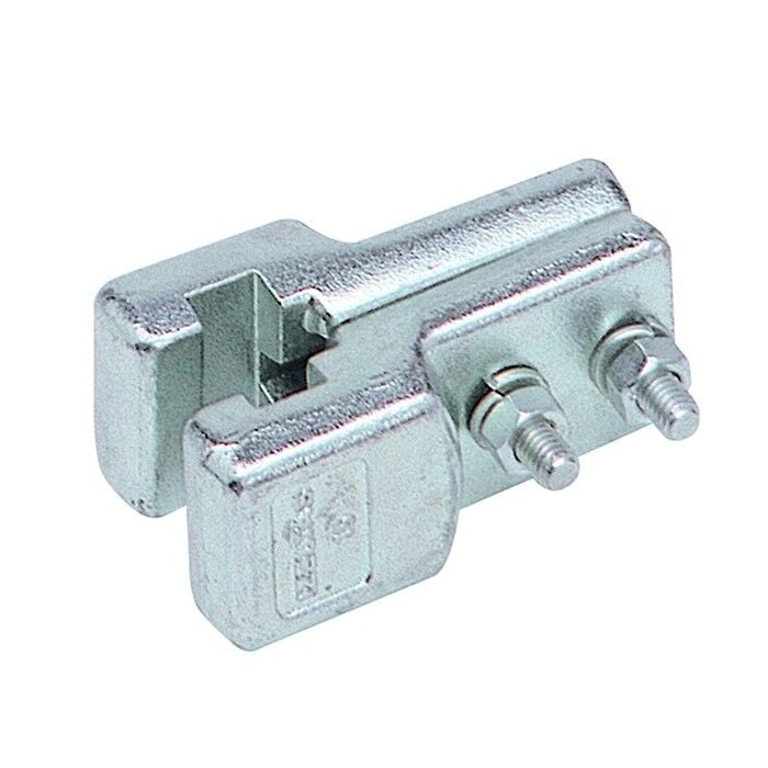 İzeltaş  Standart Çektirme Bağlantı Parçası (8X10-12X10) (7010290833)