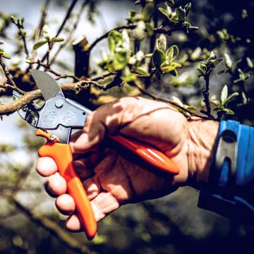 LÖWE 1.104 Örs Budama Makası